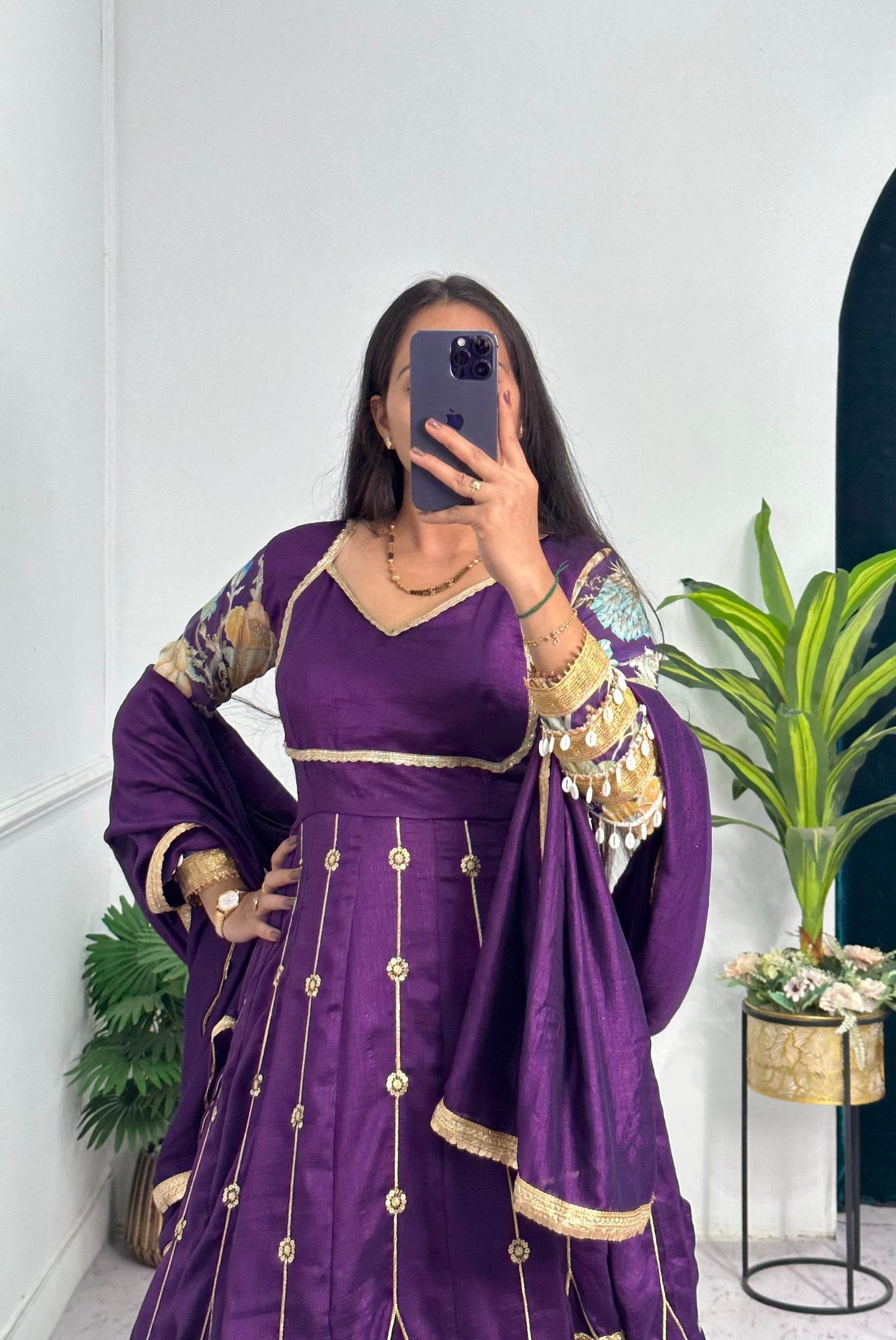 GOWN WITH DUPATTA & FULL EMBROIDERED ON BLOOMING VICHITRA FABRIC🥻