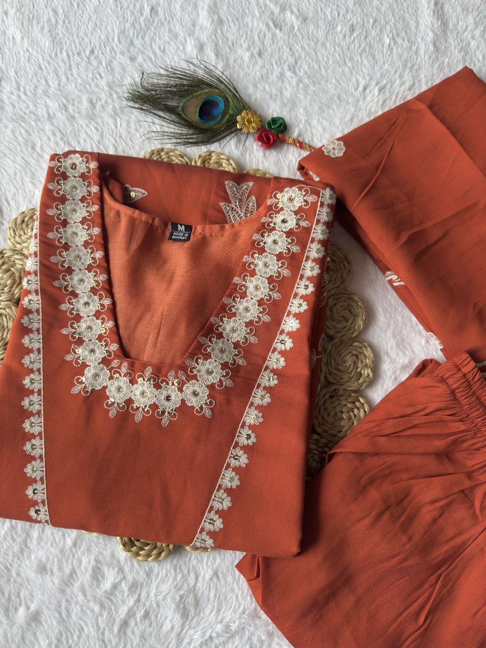Kurti Pent Dupatta Set