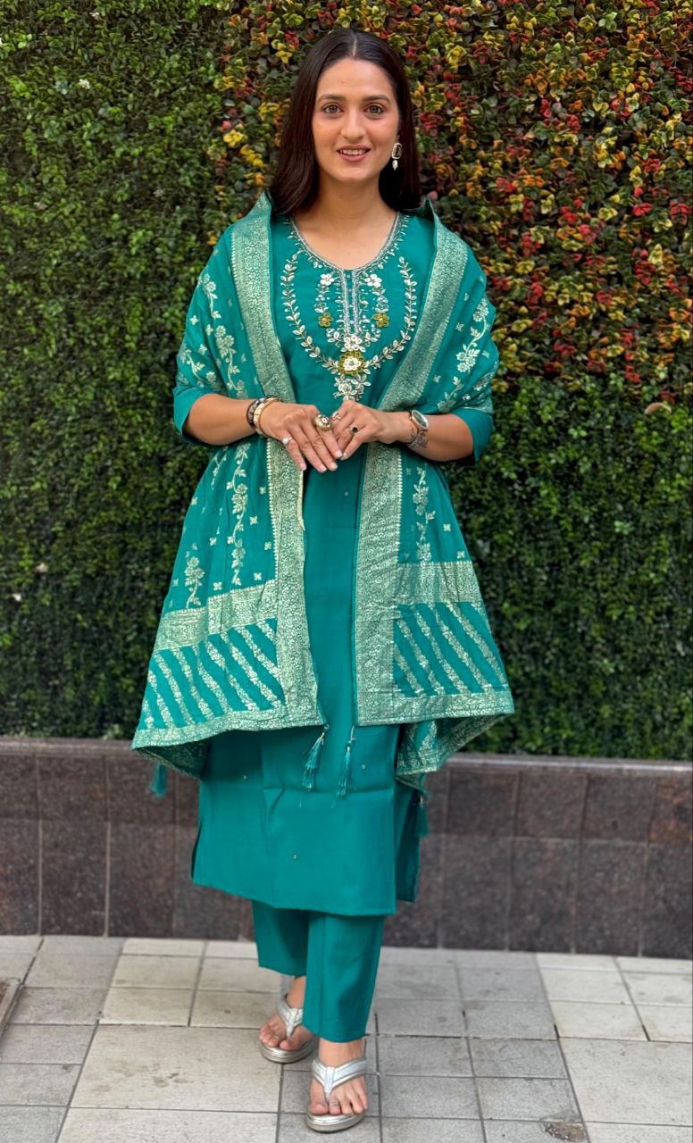 Kurti Pent Dupatta Set