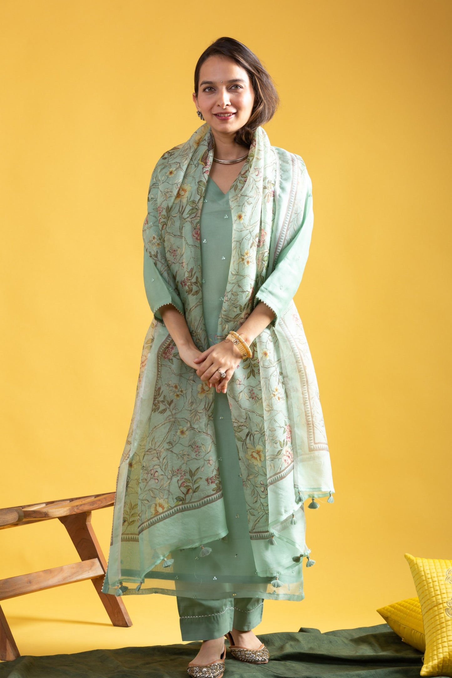 Embroidered Kurtie