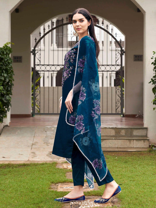 Women’s Kurta Pent Dupatta Set