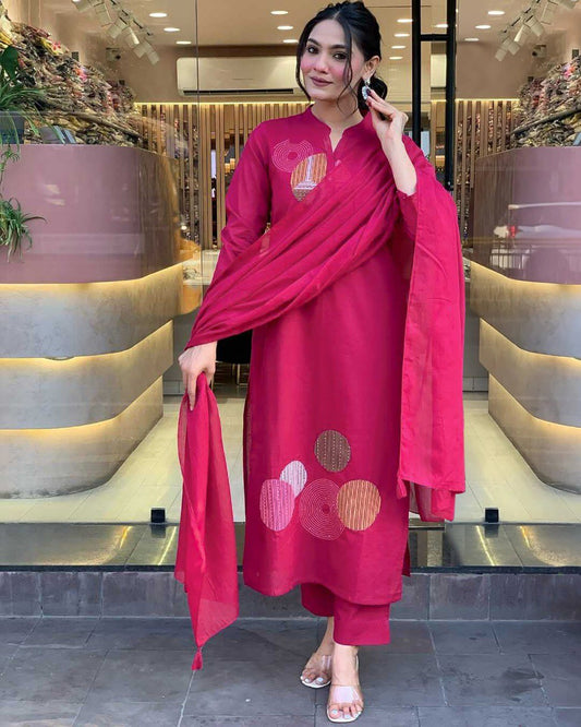 Women’s Kurta Pent Dupatta Set