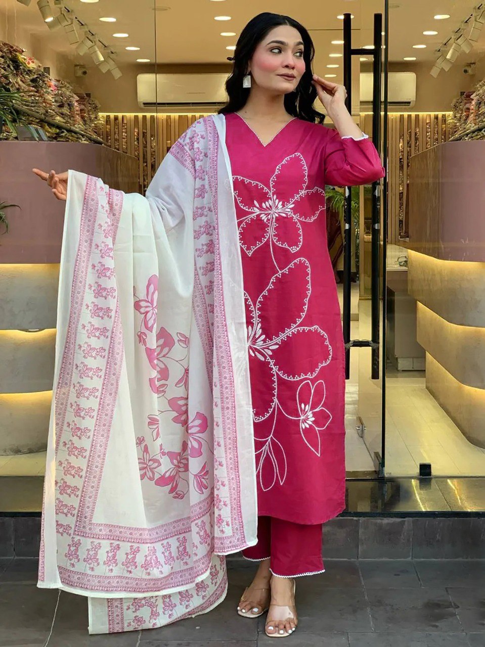 Women’s Kurta Pent Dupatta Set