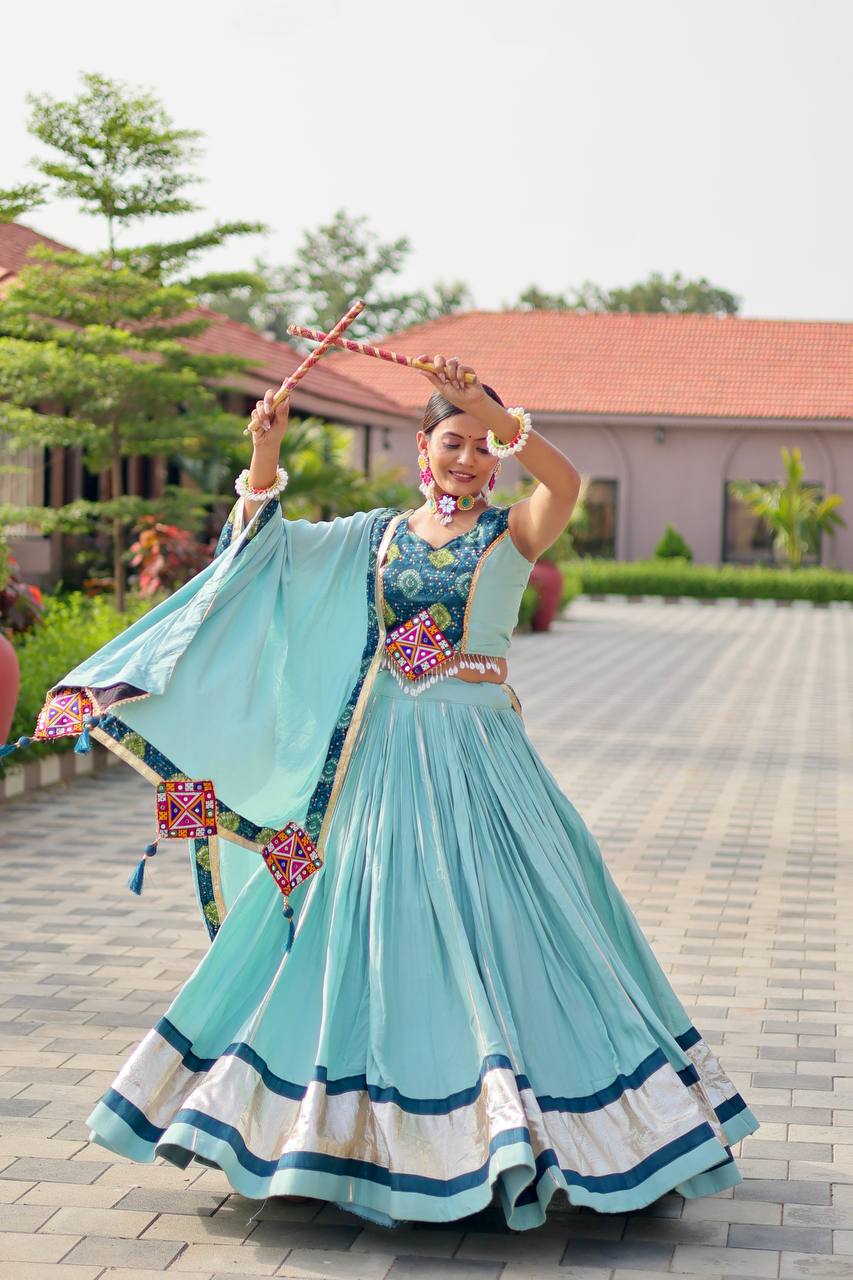 Navratri Special Gamathi Work Lehenga choli๐ฅข๐๐๐๐ฟ