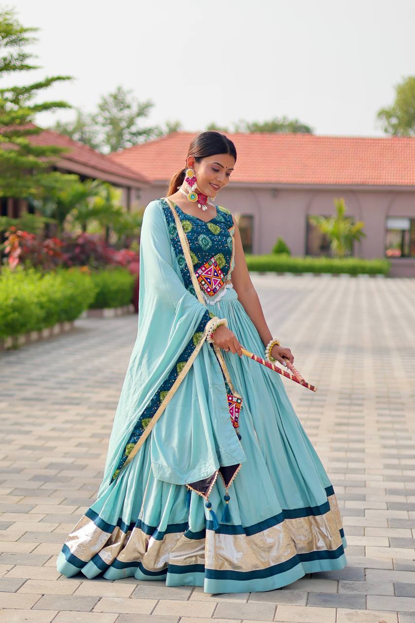 Navratri Special Gamathi Work Lehenga choli๐ฅข๐๐๐๐ฟ