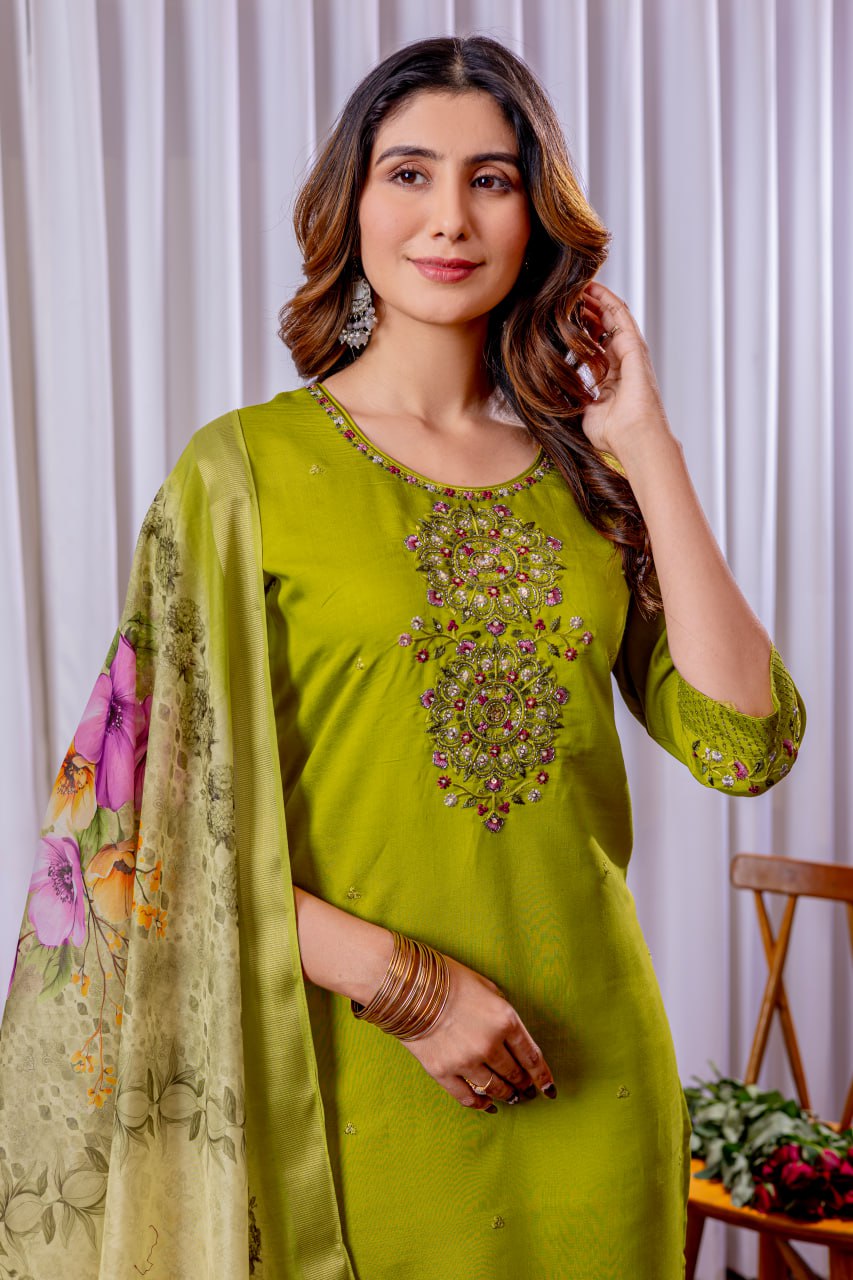 Multi Sequence Embroidery Thread With Hand Work Kurtie