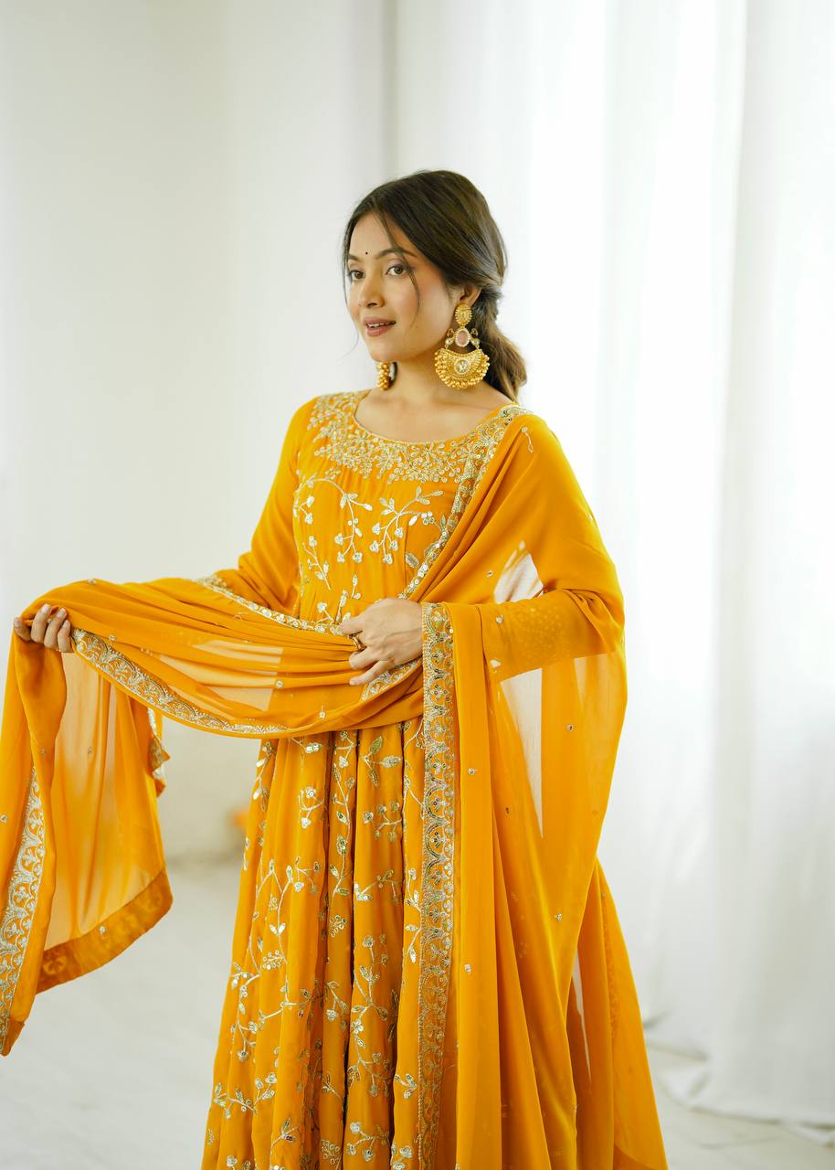 Women’s Ethnic Anarkali Gown