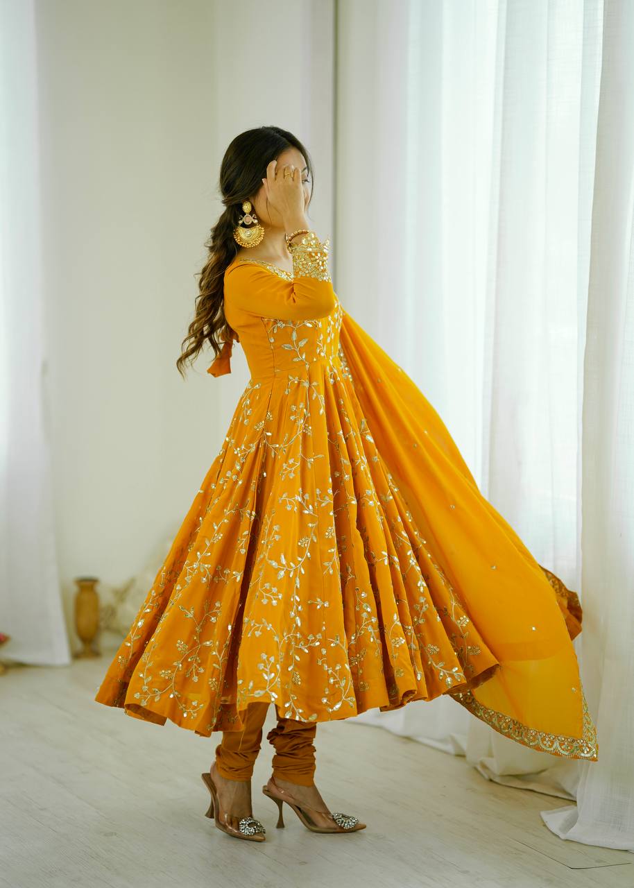 Women’s Ethnic Anarkali Gown