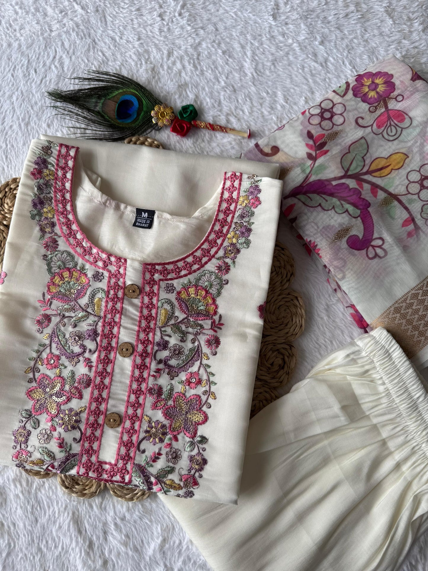 Kurti Pent Dupatta Set