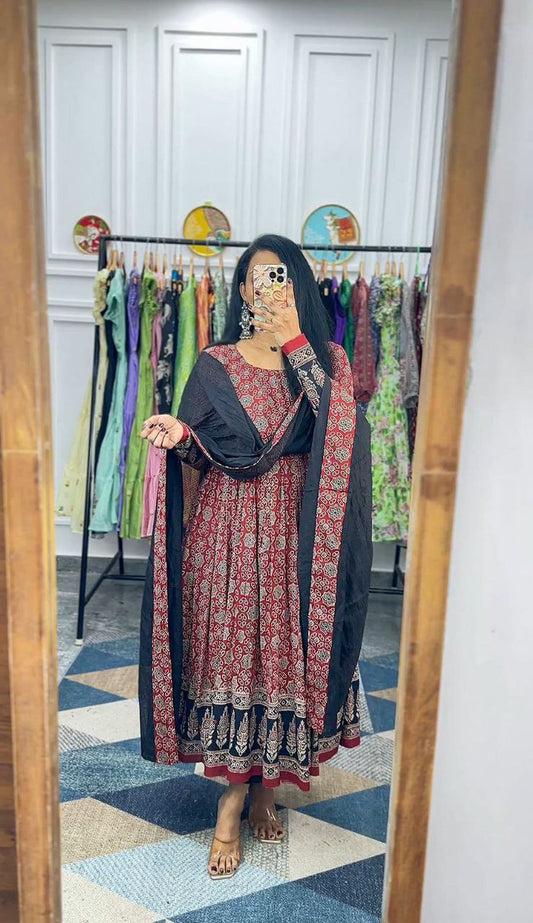 Spacial Kalamkari Gown