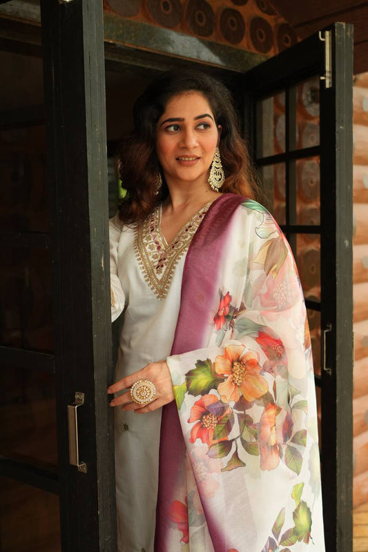 ETHNIC SET  WITH DUPATTA