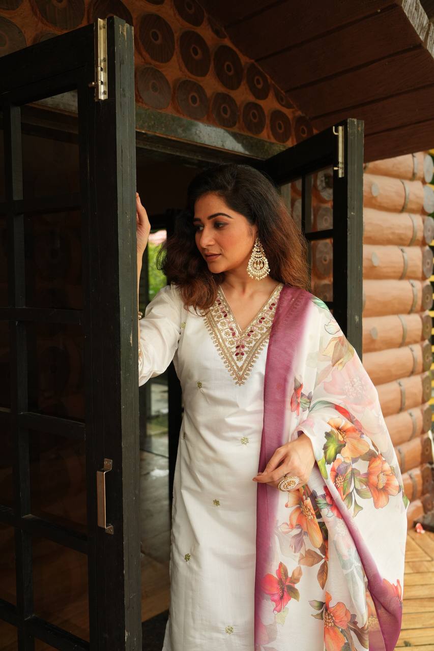 ETHNIC SET WITH DUPATTA