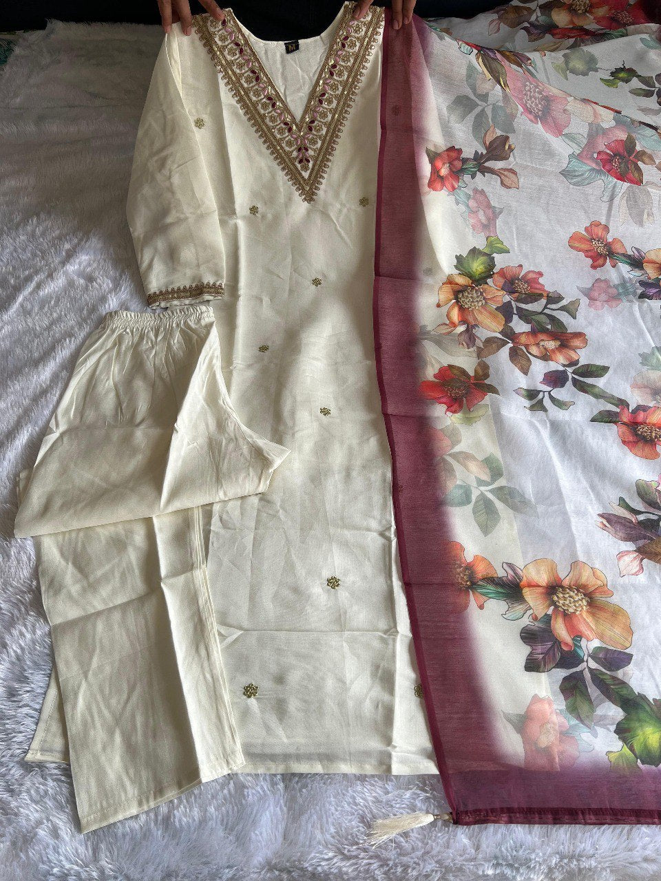 ETHNIC SET WITH DUPATTA