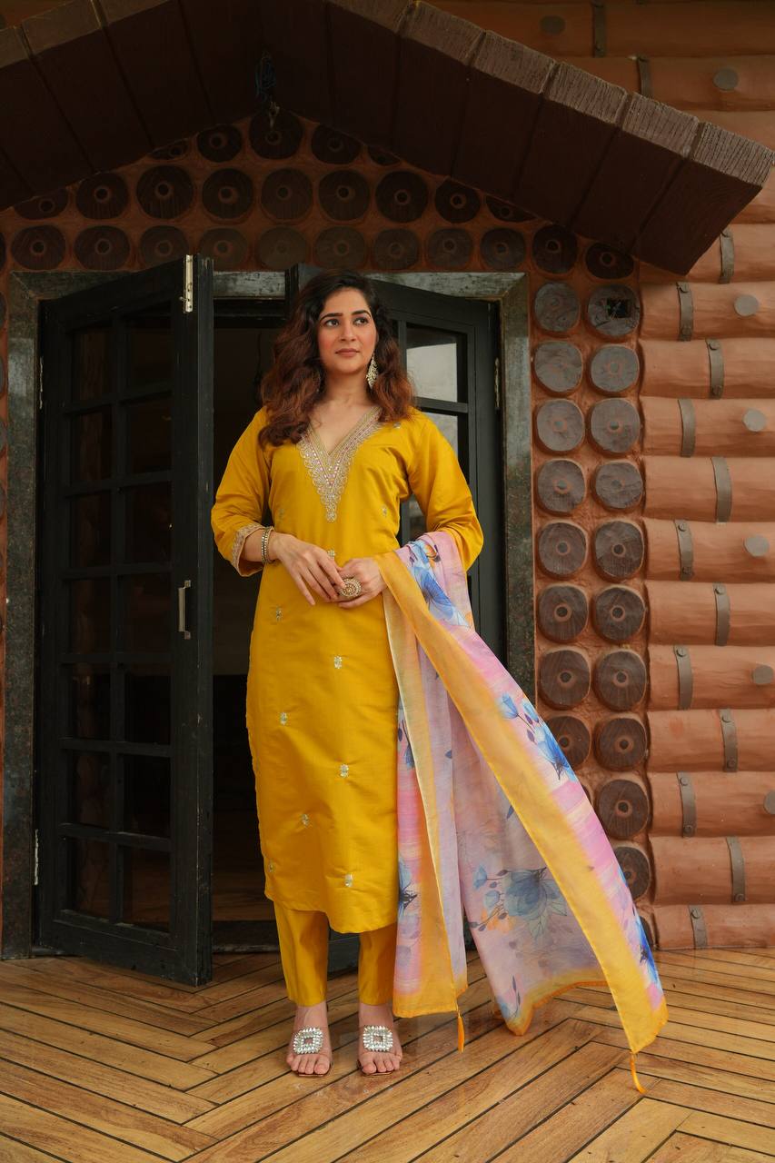 ETHNIC SET WITH DUPATTA