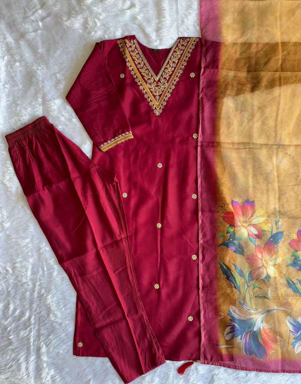 ETHNIC SET WITH DUPATTA