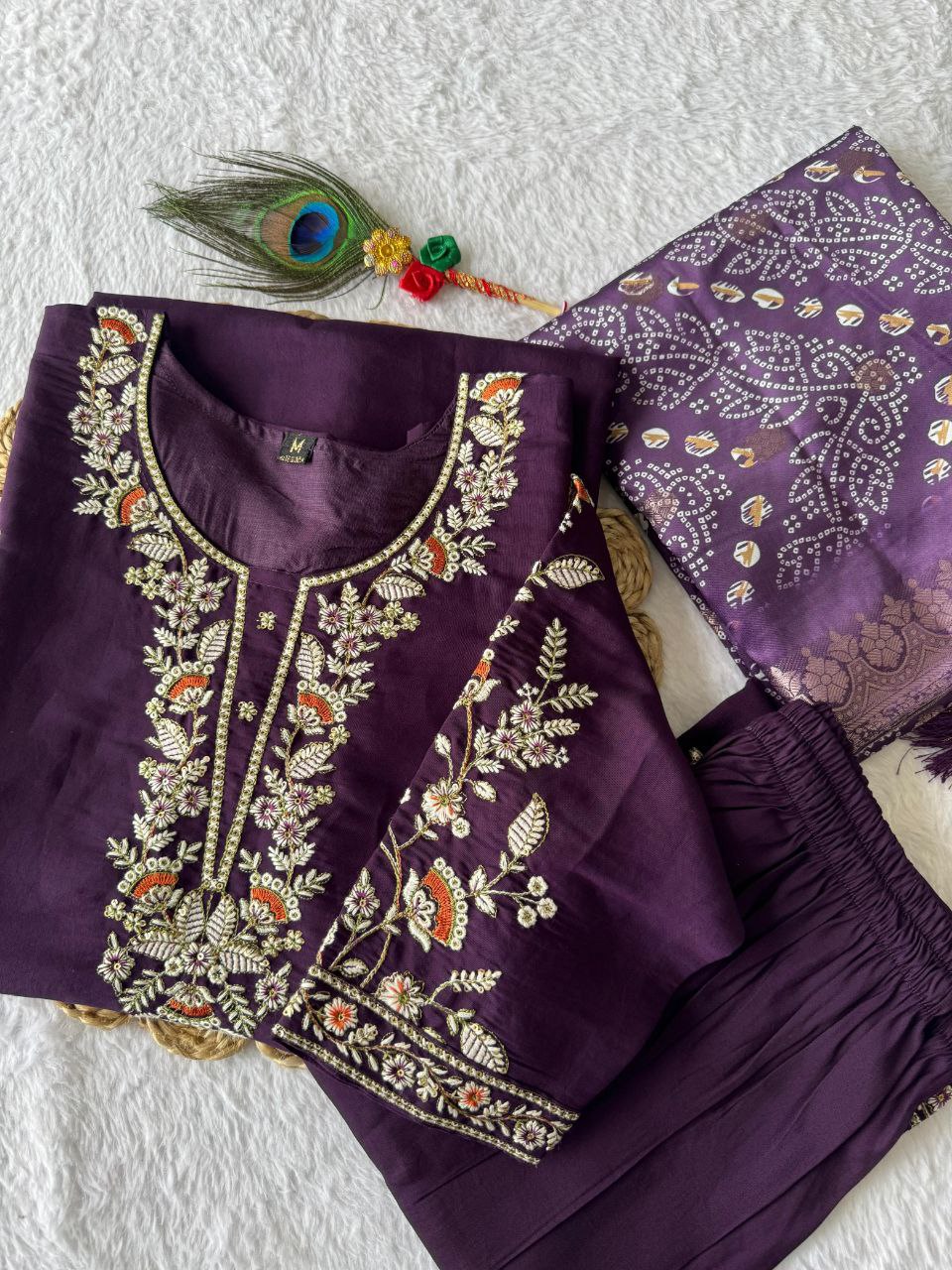 Kurti Pent Dupatta Set