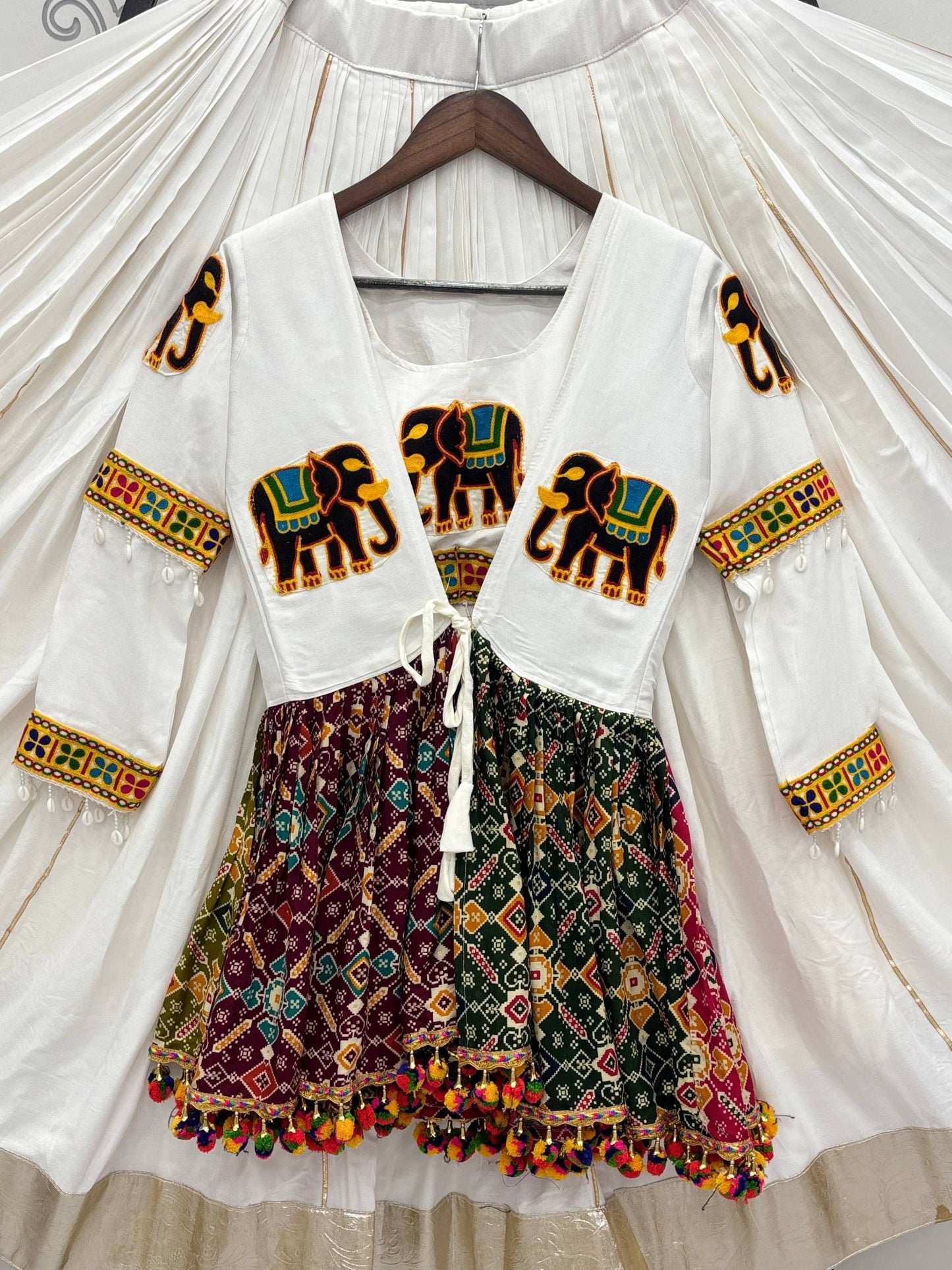 Navratri Special Gamathi Work Lehenga choli