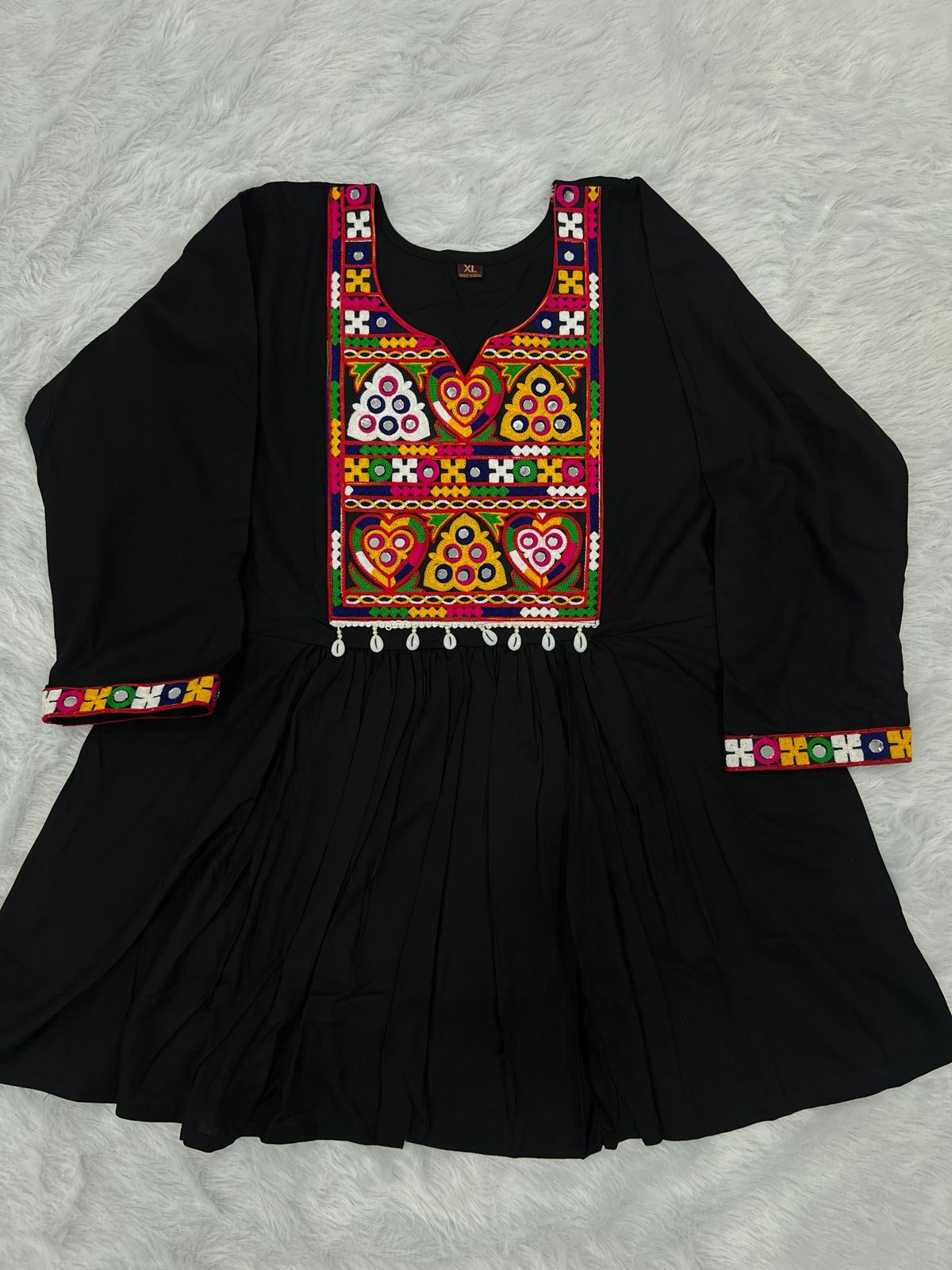 Short length Top for this Festival season_