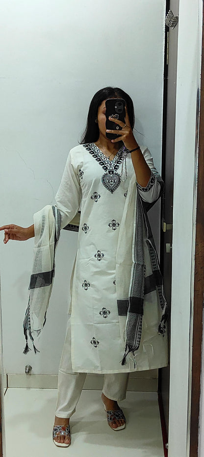Khadi Cotton Kurti Pent Dupatta Set