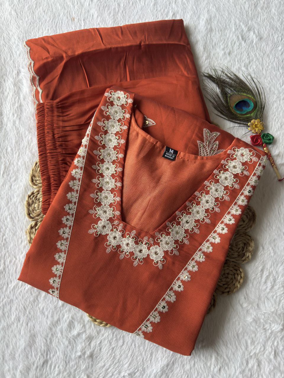 Kurti Pent Dupatta Set