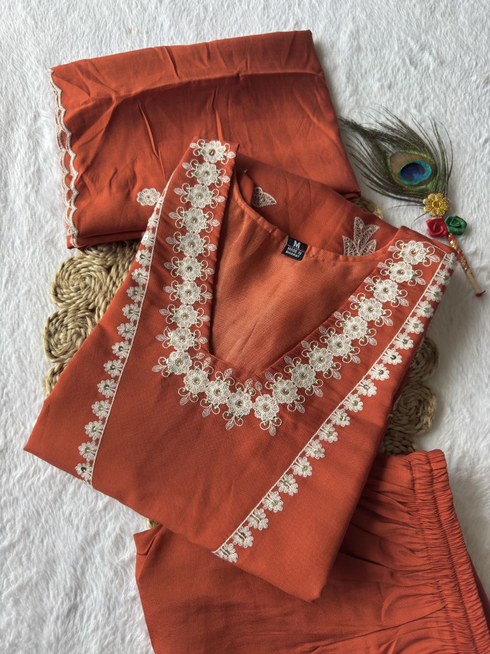 Kurti Pent Dupatta Set