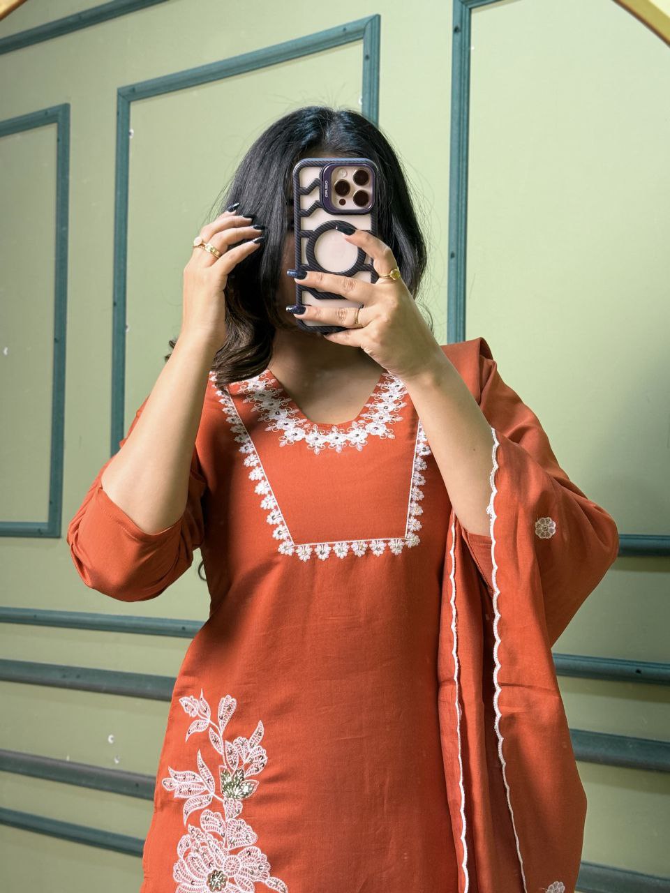 Kurti Pent Dupatta Set