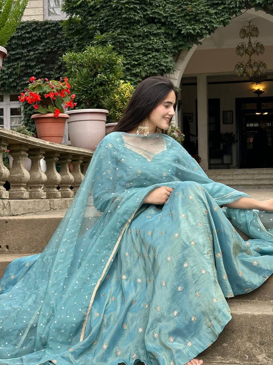 Women’s Ethnic Wear