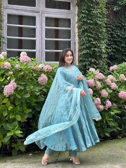 Women’s Ethnic Wear