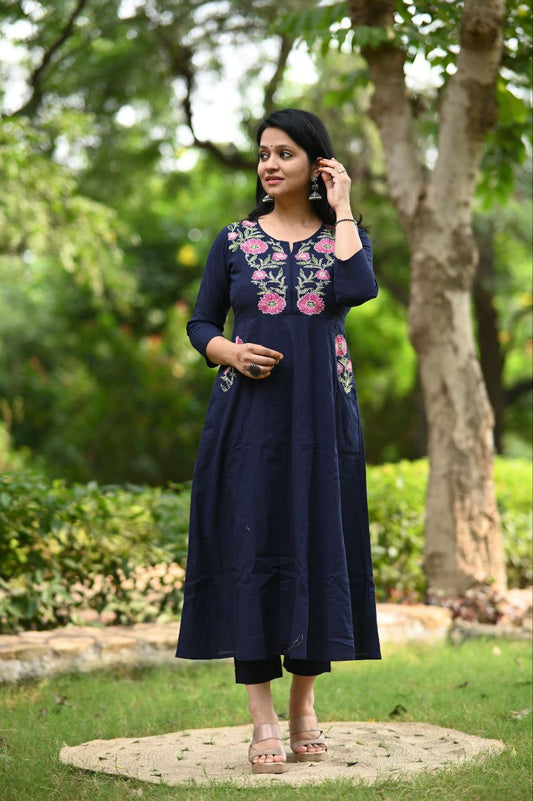 2 Side Pocket with Embroidery Suit Sets