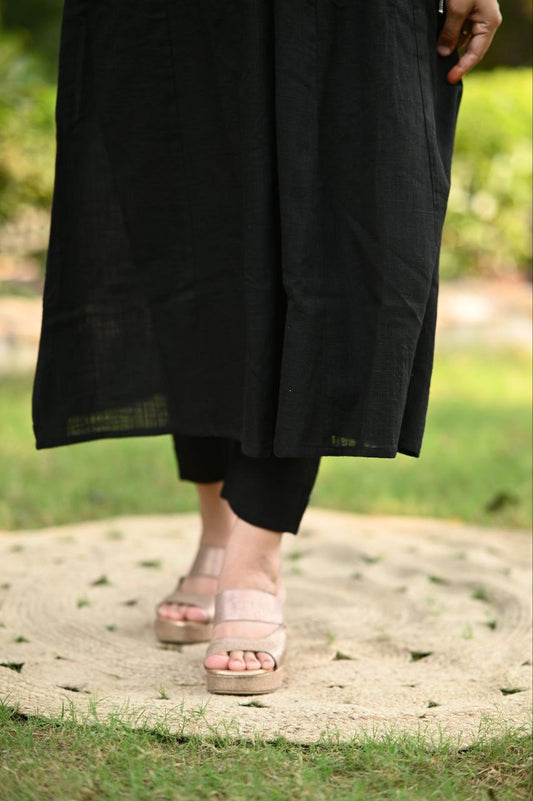 2 Side Pocket with Embroidery Suit Sets