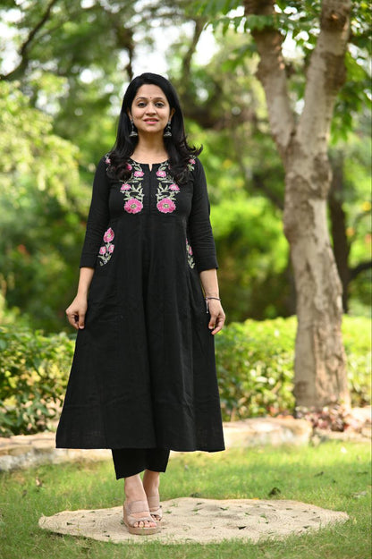 2 Side Pocket with Embroidery Suit Sets