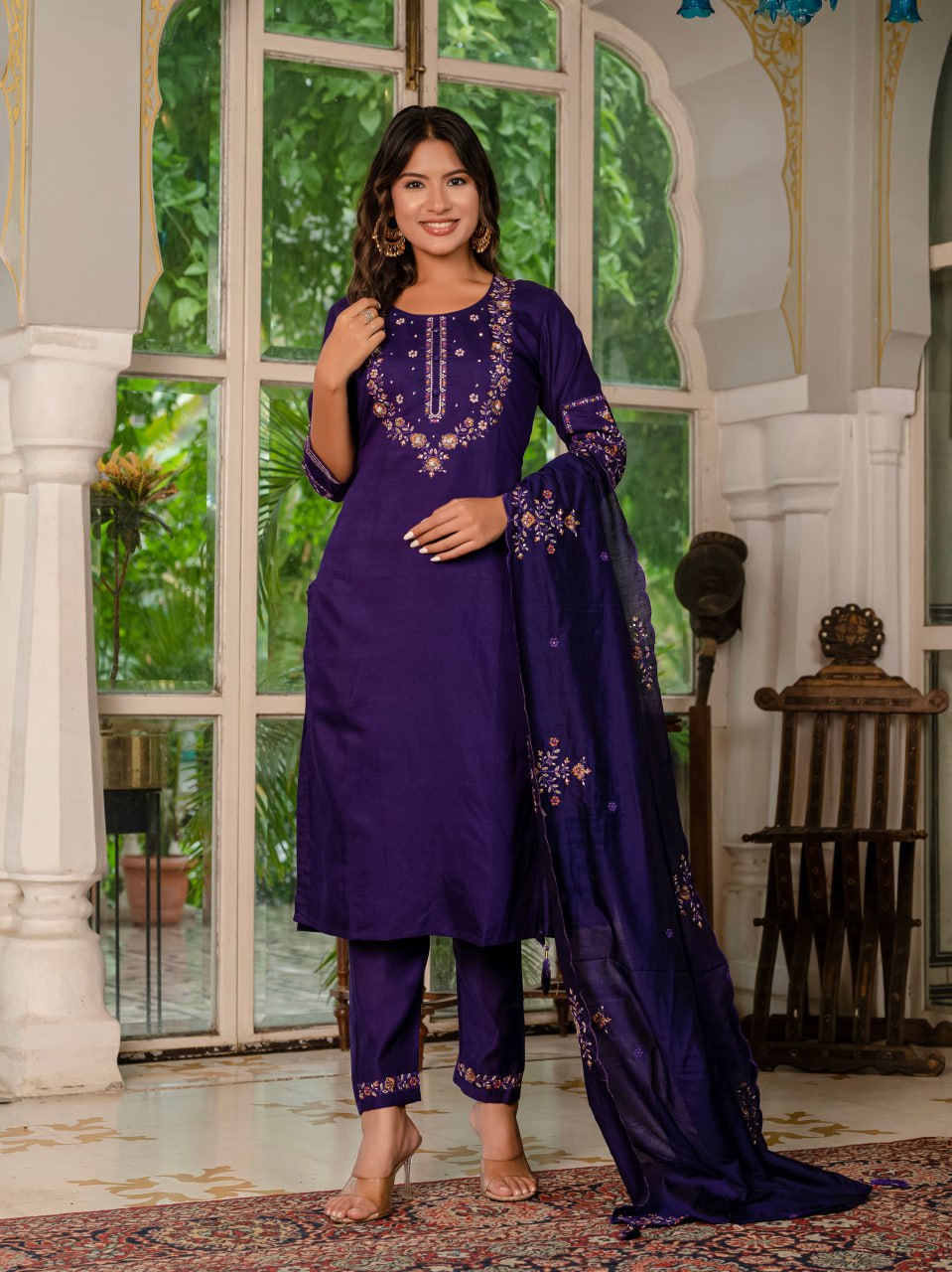 👗Elegant Straight Kurti Pant Dupatta Set