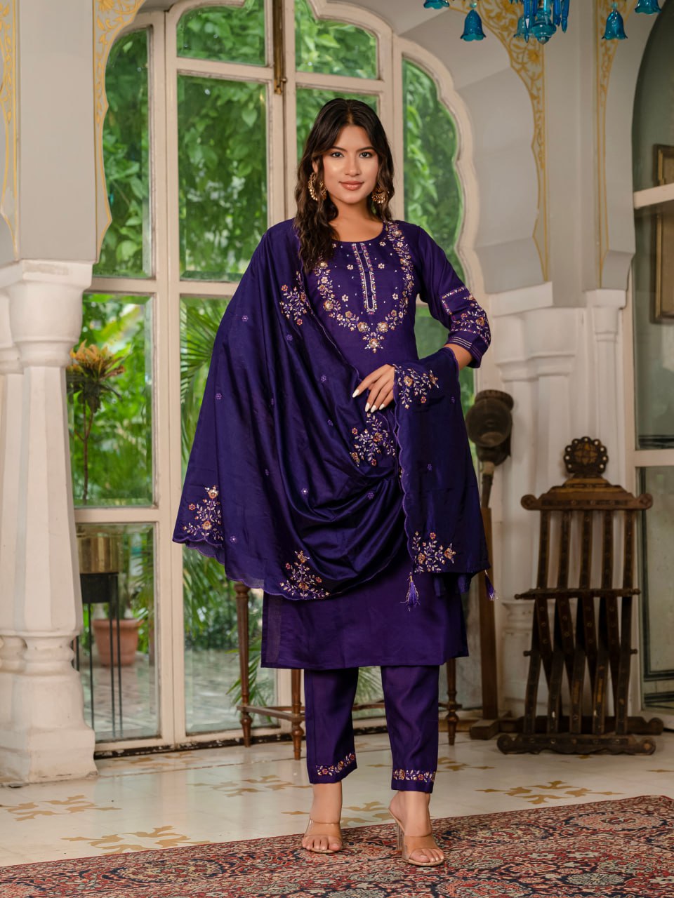 👗Elegant Straight Kurti Pant Dupatta Set