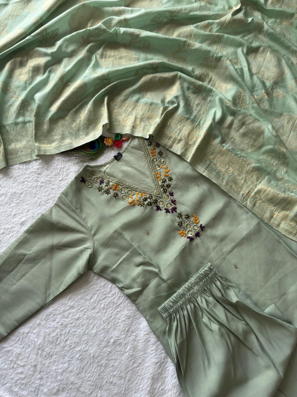 Designers Kurti Pent Dupatta Set