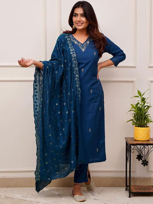 Women’s Kurta Pent Dupatta Set