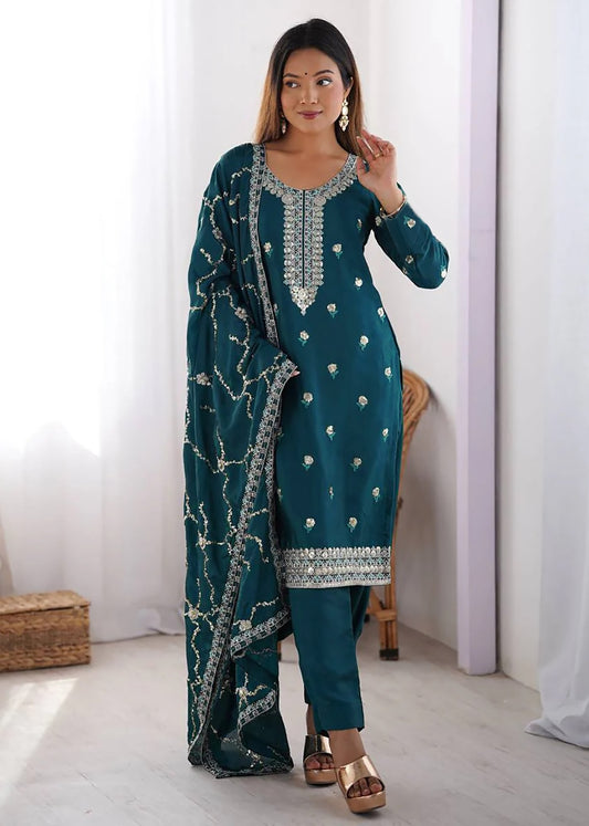 Women’s Kurta Pent Dupatta Set