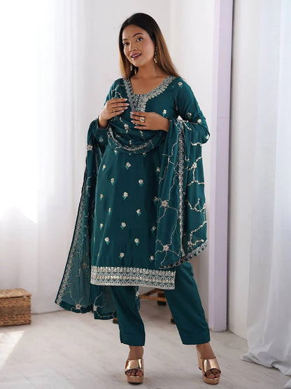 Women’s Kurta Pent Dupatta Set