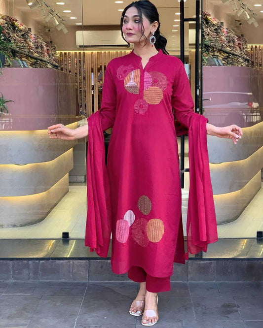Women’s Kurta Pent Dupatta Set