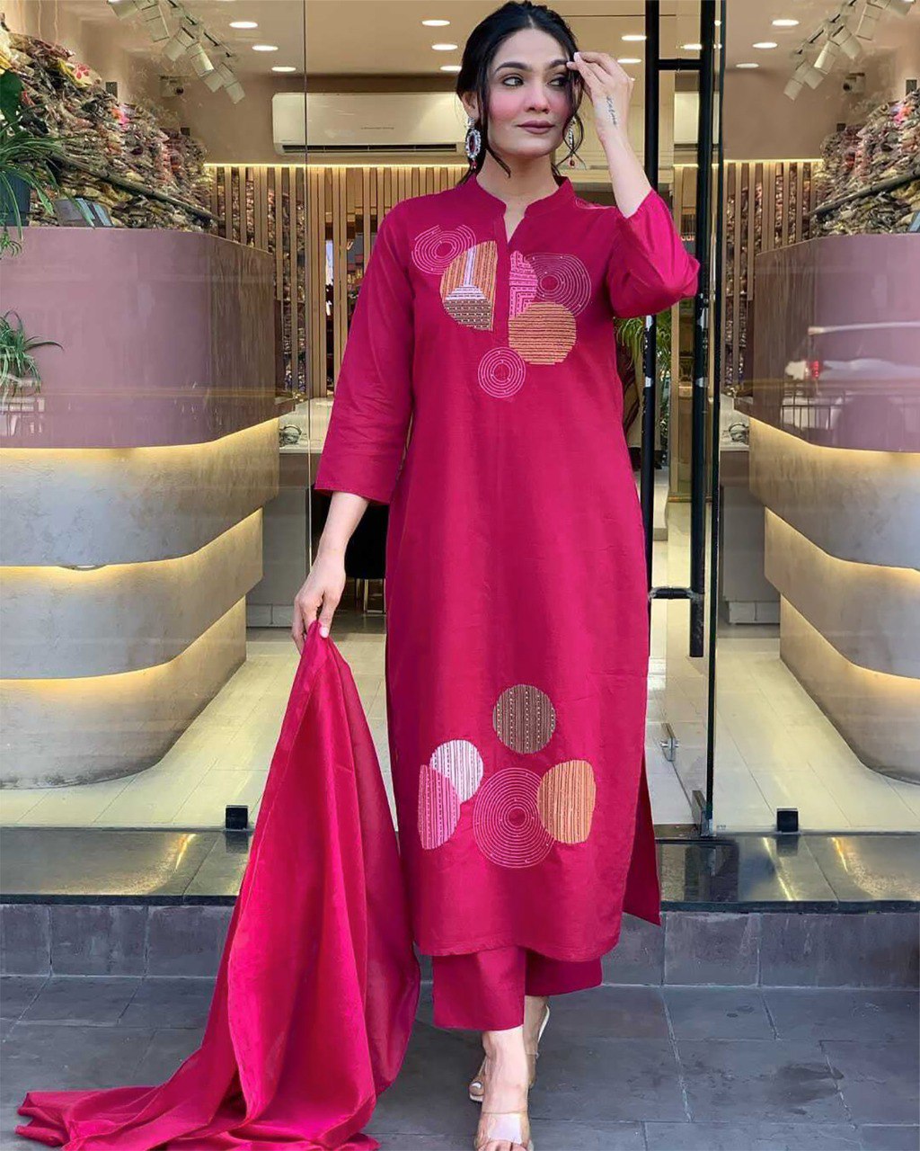 Women’s Kurta Pent Dupatta Set