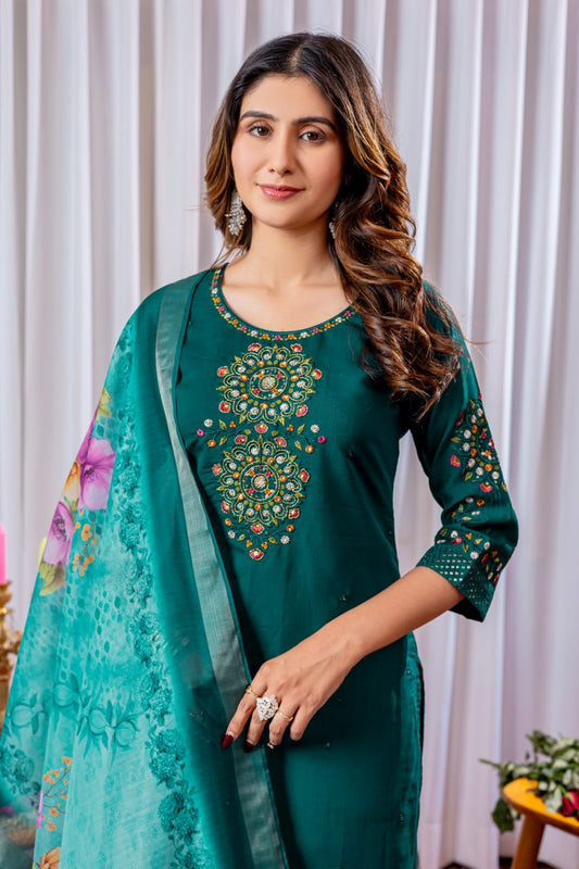 Multi Sequence Embroidery Thread With Hand Work Kurtie