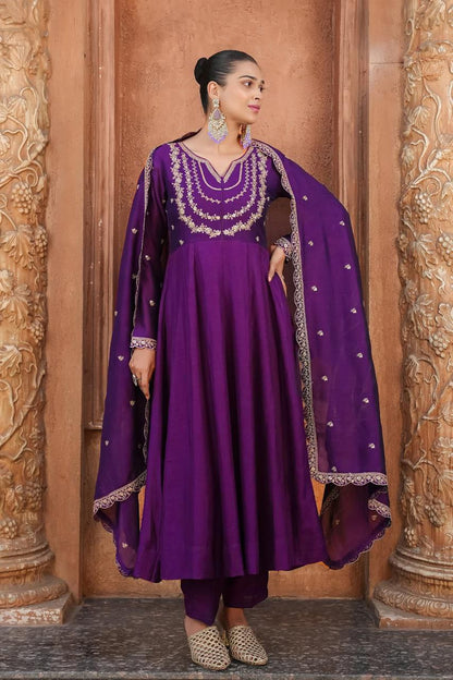 Trendy Anarkali Designers kurti Pent Set