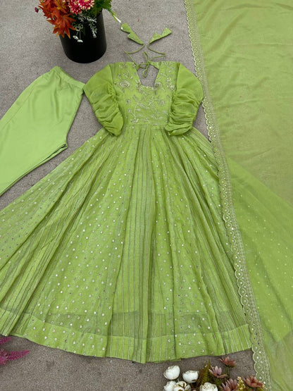 Anarkali Gown With Crunchy Silk With Fully Flair