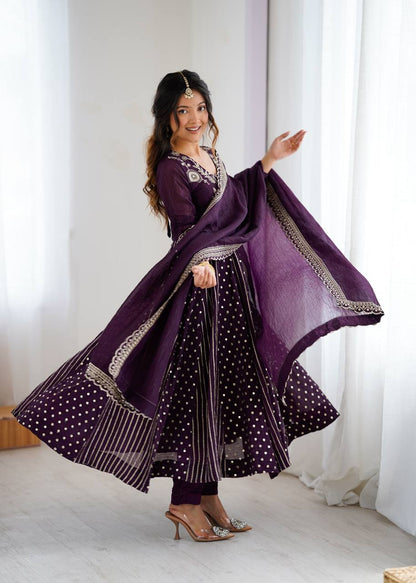 Anarkali Gown With Crunchy Silk With Fully Flair
