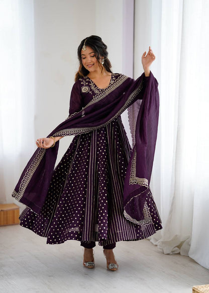 Anarkali Gown With Crunchy Silk With Fully Flair