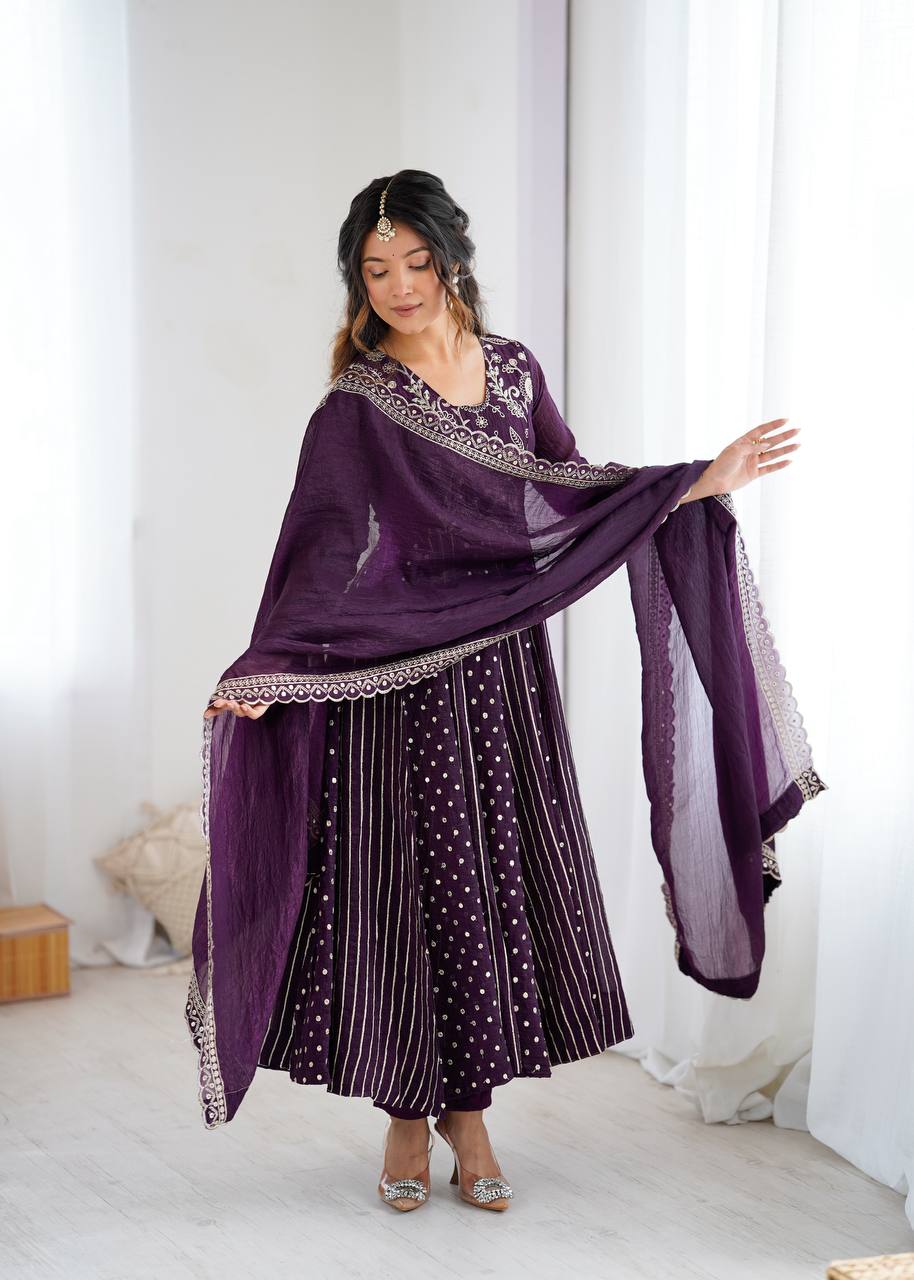 Anarkali Gown With Crunchy Silk With Fully Flair