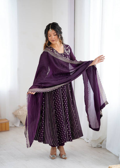 Anarkali Gown With Crunchy Silk With Fully Flair