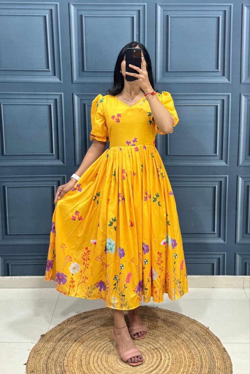 New Super Trendy Dress