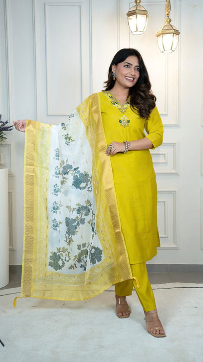 Kurti Pent Dupatta Set