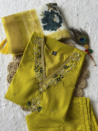 Kurti Pent Dupatta Set