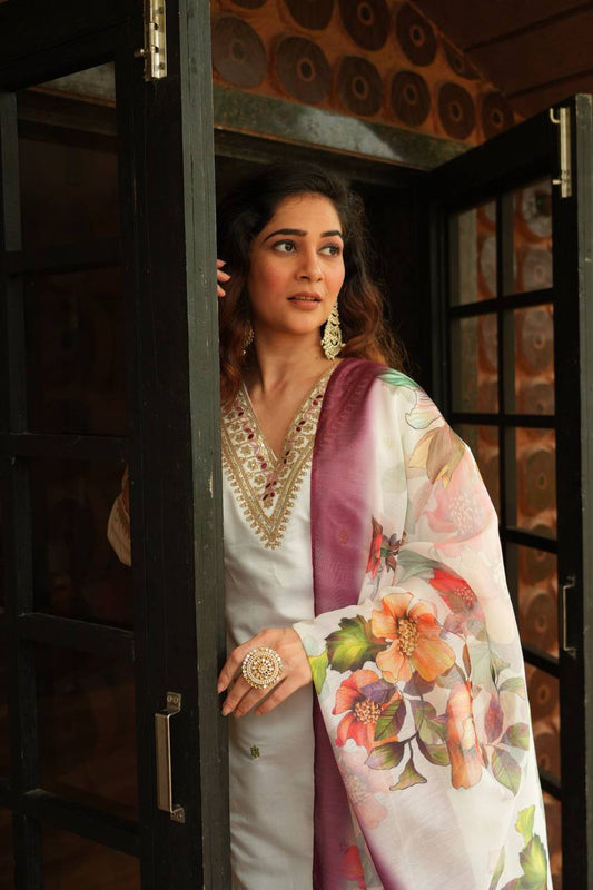 ETHNIC SET  WITH DUPATTA